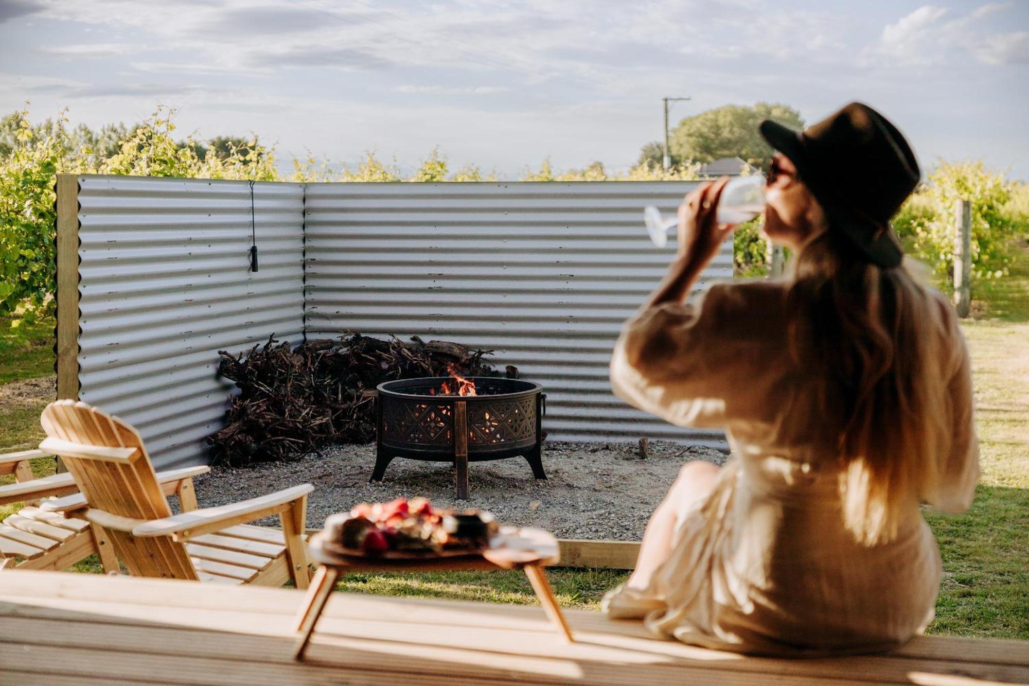 Villas & Vines Glamping Хейстингс Екстериор снимка