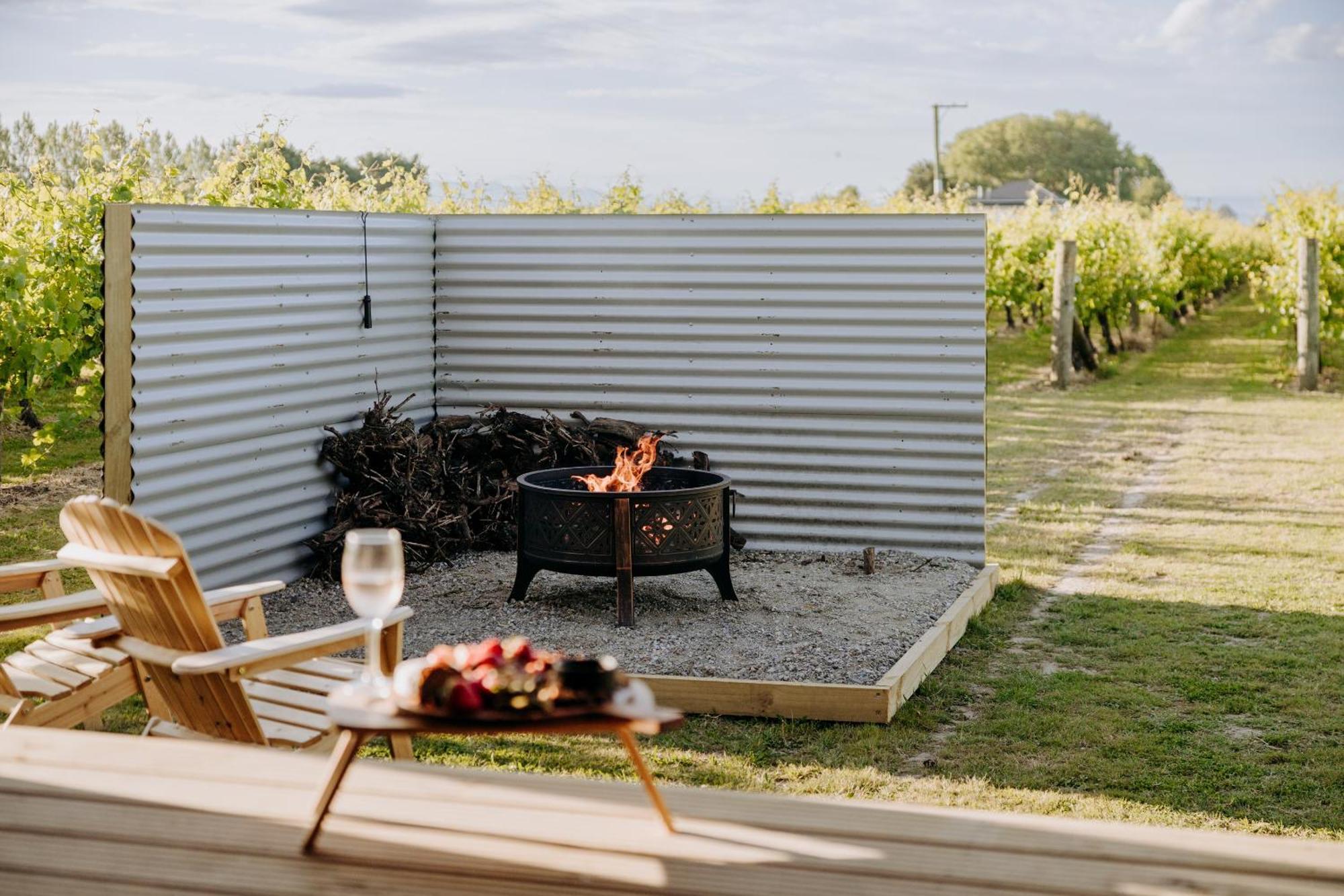 Villas & Vines Glamping Хейстингс Екстериор снимка