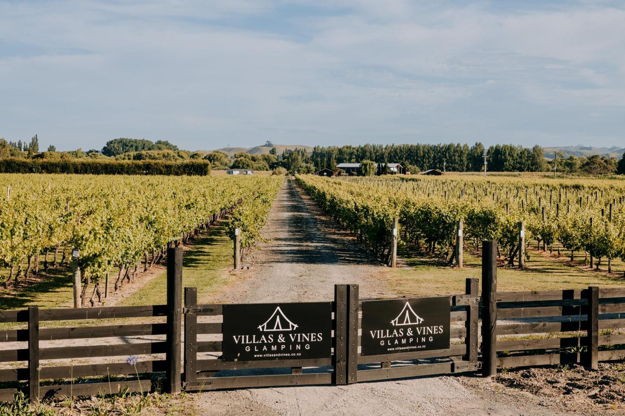 Villas & Vines Glamping Хейстингс Екстериор снимка
